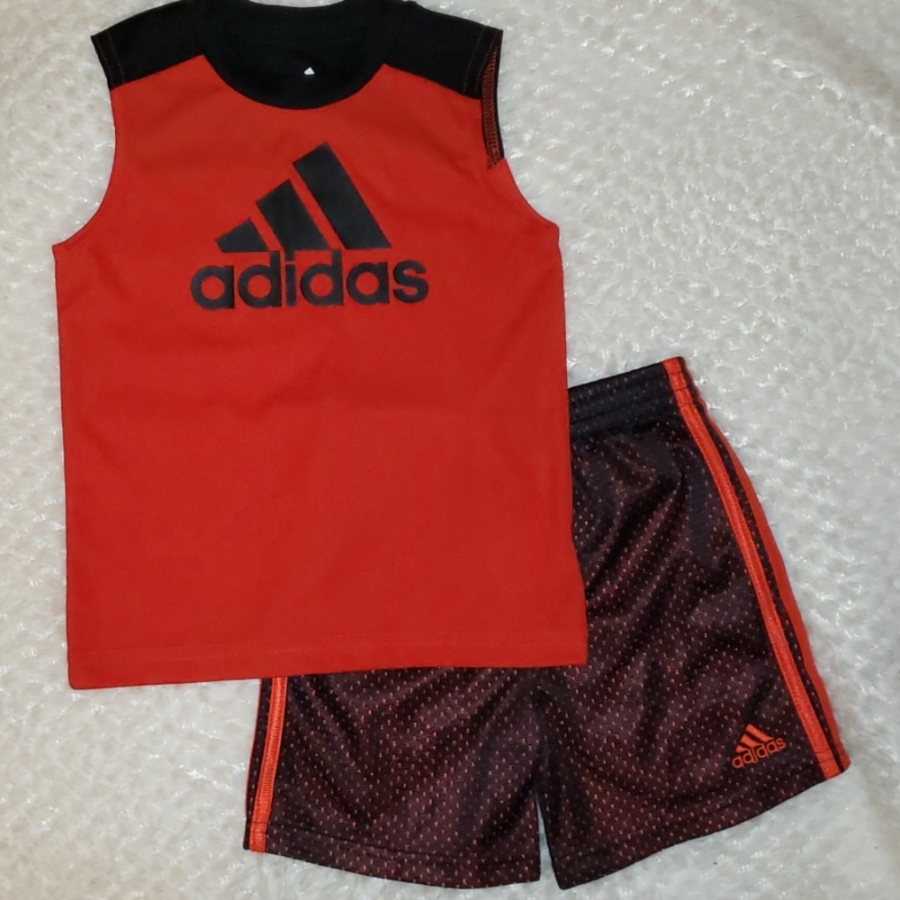 💥NWOT💥 2 pc Infant Boy Adidas Short Set